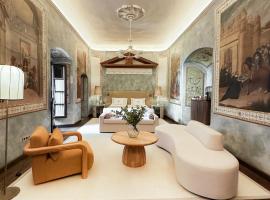 Hospes Palacio del Bailio, a Member of Design Hotels，位于科尔多瓦的带停车场的酒店