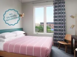 The Cabins at East Austin Hotel