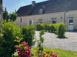 La Maison de Charme - Calme - Grand jardin - Jeux