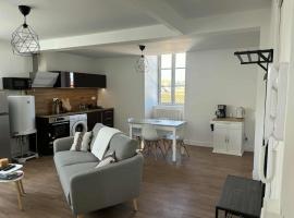 Appartement moderne proche de l'autoroute，位于Combronde的酒店