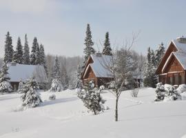 Chalets Royal Laurentien，位于Mont-Blanc的酒店