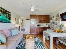 Salt & Palms at Plantation Hale E3