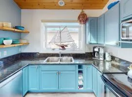 Ocean Front with Spectacular Views! Beach, Please!