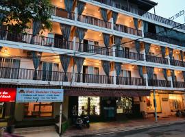 Hotel Anandam Elegance，位于莫尔吉姆的酒店