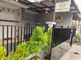 Mutiara Homestay by Slamet，位于打横的酒店