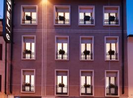 维琴察克里斯蒂娜城市酒店，位于维琴察的酒店