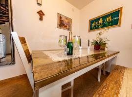 Apartment Eva，位于科里米诺的酒店