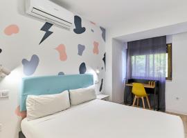 Hostal Carmen by gaiarooms，位于萨拉曼卡的酒店