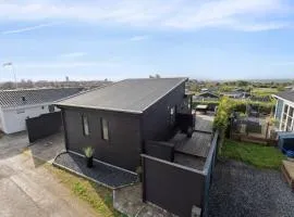 Lovely Holiday Home With Sea View