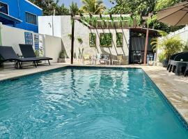 Blue House Joyuda，位于卡沃罗霍的酒店