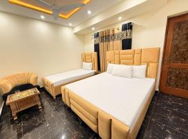 Serene Elegance Hotel，位于伊斯兰堡的酒店