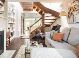 King Bed & Fenced Yard - Floyd's Freedom- Book Now!