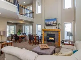 Union Cove in Salt Lake with Secluded Privacy