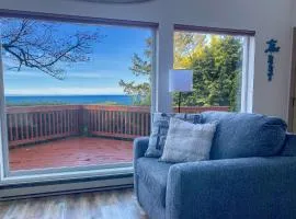 Ocean View in Yachats! Dog Friendly! Ya-Hut