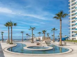 New and Amazing 3 bedroom Ground Floor Corner Beach Front Encantame C-101