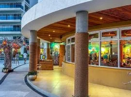 Sublime 3 bedroom condo Encantame Towers Verano 801