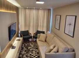 Luxo e Lazer Apto 2Qtos 1 Su&iacute;te AC e Rooftop，位于贝伦的带热水浴缸的酒店