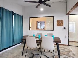 Loft Colibrí en Centro Histórico Carmen，位于卡门城的酒店