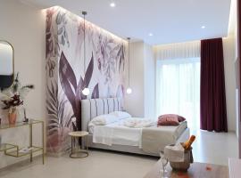 Baffone Hotel,位于卡斯特沃托诺的酒店