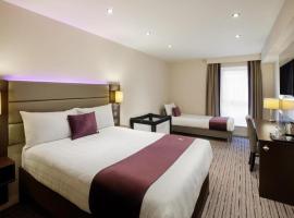 Premier Inn St Davids，位于圣大卫的酒店