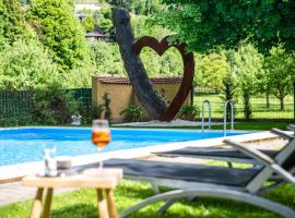 Gasthof Hotel Moser，位于Guttaring的酒店