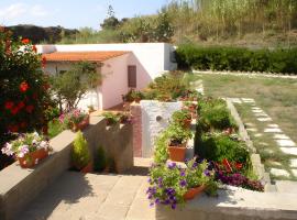 Villetta Mare Ventotene，位于文托泰内的酒店