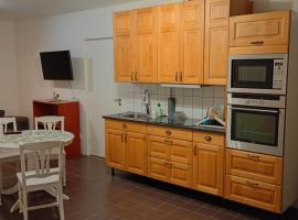 Ferienwohnung Lakeland Åäng 6，位于Vislanda的酒店