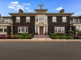 Traditions Hotel & Spa Johnson City - Binghamton, an Ascend Collection Hotel