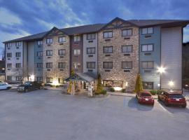 Brookstone Lodge near Biltmore Village, an Ascend Collection Hotel，位于阿什维尔的酒店