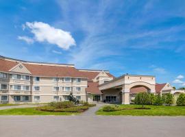 Black Bear Inn, an Ascend Collection Hotel，位于Orono的酒店