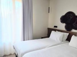 Hotel Rivella - The Originals Boutique，位于克利松的酒店