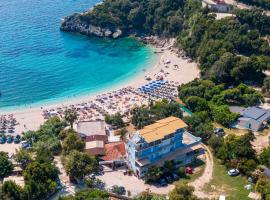 Alex bar apartments，位于帕尔加的酒店