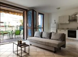 De Homes - Appartamento con Terrazza vicino Assago e Milano
