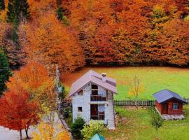 Krojet e Rrogamit，位于瓦勒博内的酒店