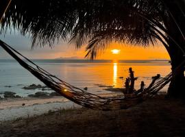 Three Palms - Beach Front Tiny House by SP Villa，位于塔林甘海滩的小屋