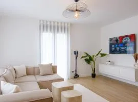 Maison spacieuse au calme - parking privé - 8 personnes