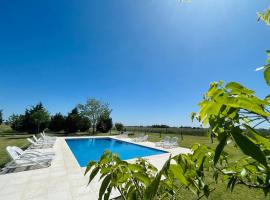 Hostel de campo La Providencia，位于洛博斯的酒店