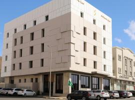 فندق اطلاله الشمس，位于泰布克的带停车场的酒店