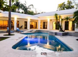 White House River Manor，位于乌平通的酒店