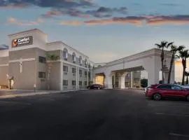 Comfort Inn & Suites Surprise Near Sun City West