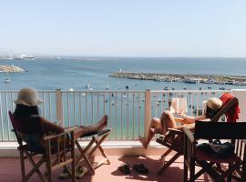 Manas Slowliving - Sines，位于锡尼什的酒店