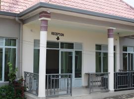 Jambo Guest House，位于Taba的酒店