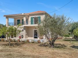 Panagis Apartments，位于阿尔戈斯托利翁的酒店