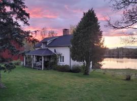 Linn&aring;sen stuga，位于Rottneros的海滩酒店