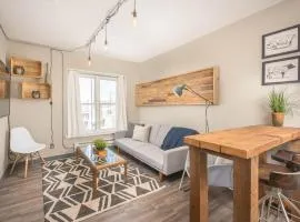 Downtown 1 Bedroom Apartment