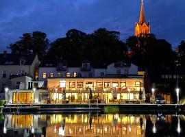 Hotel & Restaurant Deutsches Haus Feldberg，位于费尔德伯格的酒店