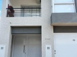 Departamento en Esperanza，位于埃斯佩兰萨的酒店