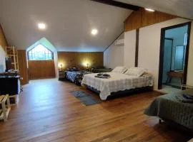 Casa suíça Nr 5 suíte master luxo