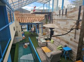 Casa Aviva B&B，位于莱瓦镇的带泳池的酒店