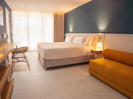 Zapadilly Tree Hotel，位于圣安德烈斯的带泳池的酒店